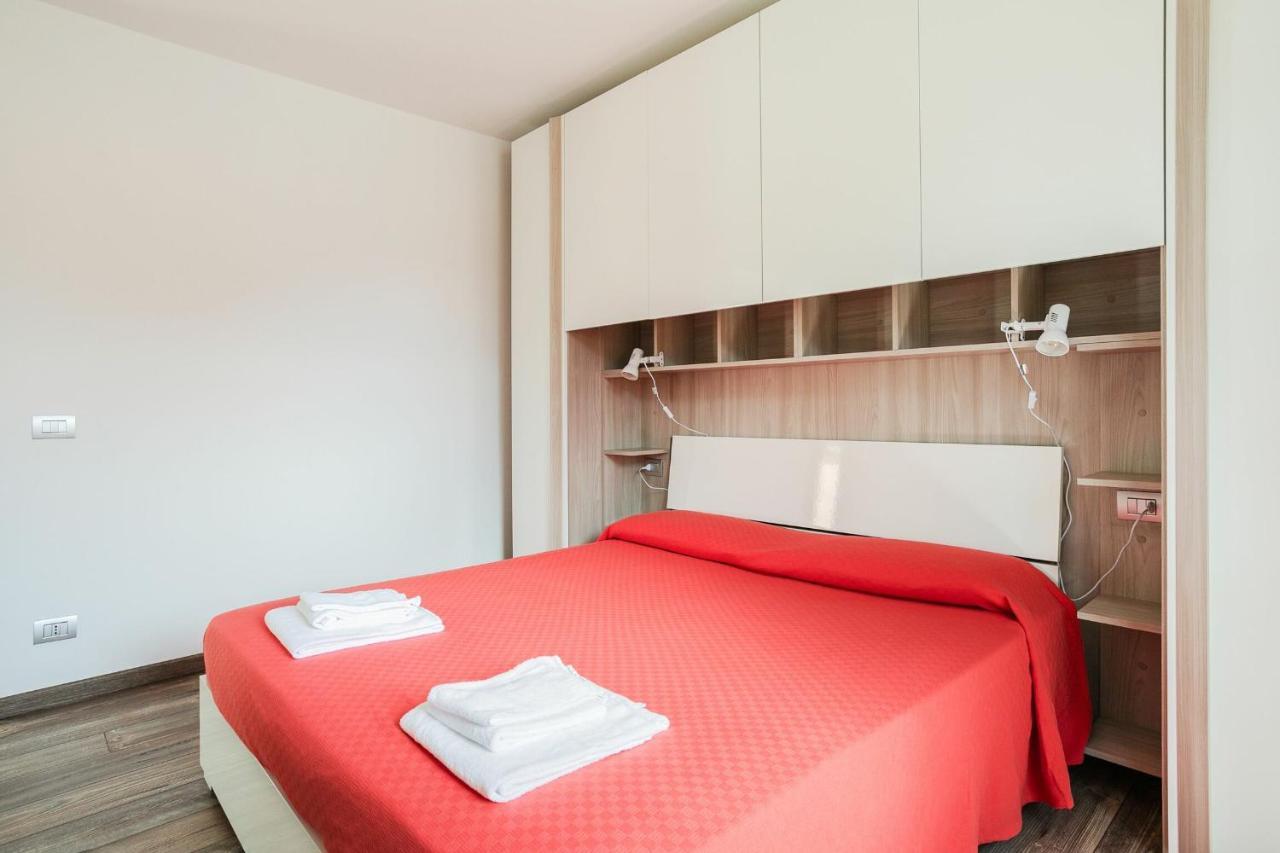 Cremia Suits By Halldis Exteriör bild