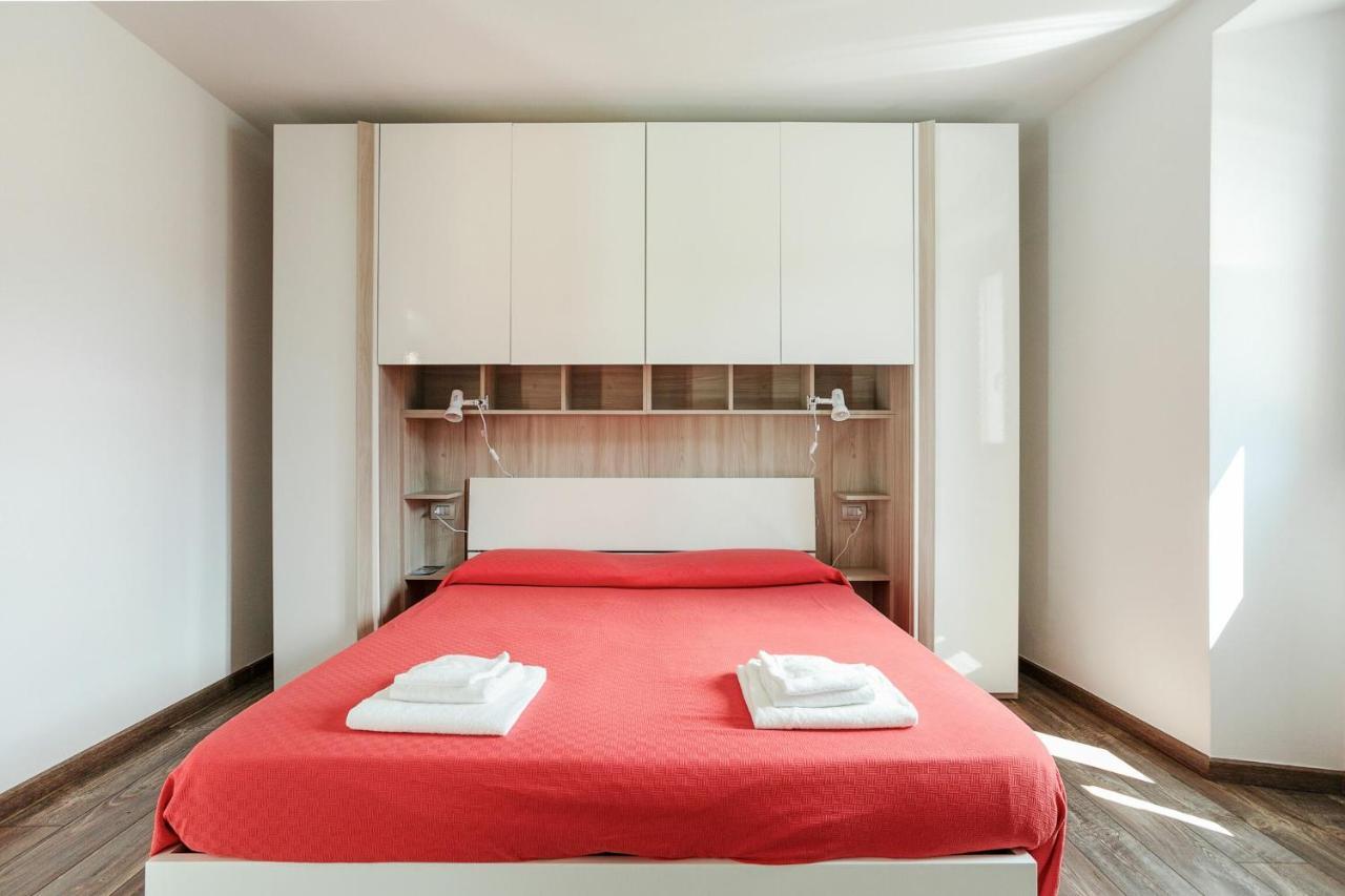 Cremia Suits By Halldis Exteriör bild