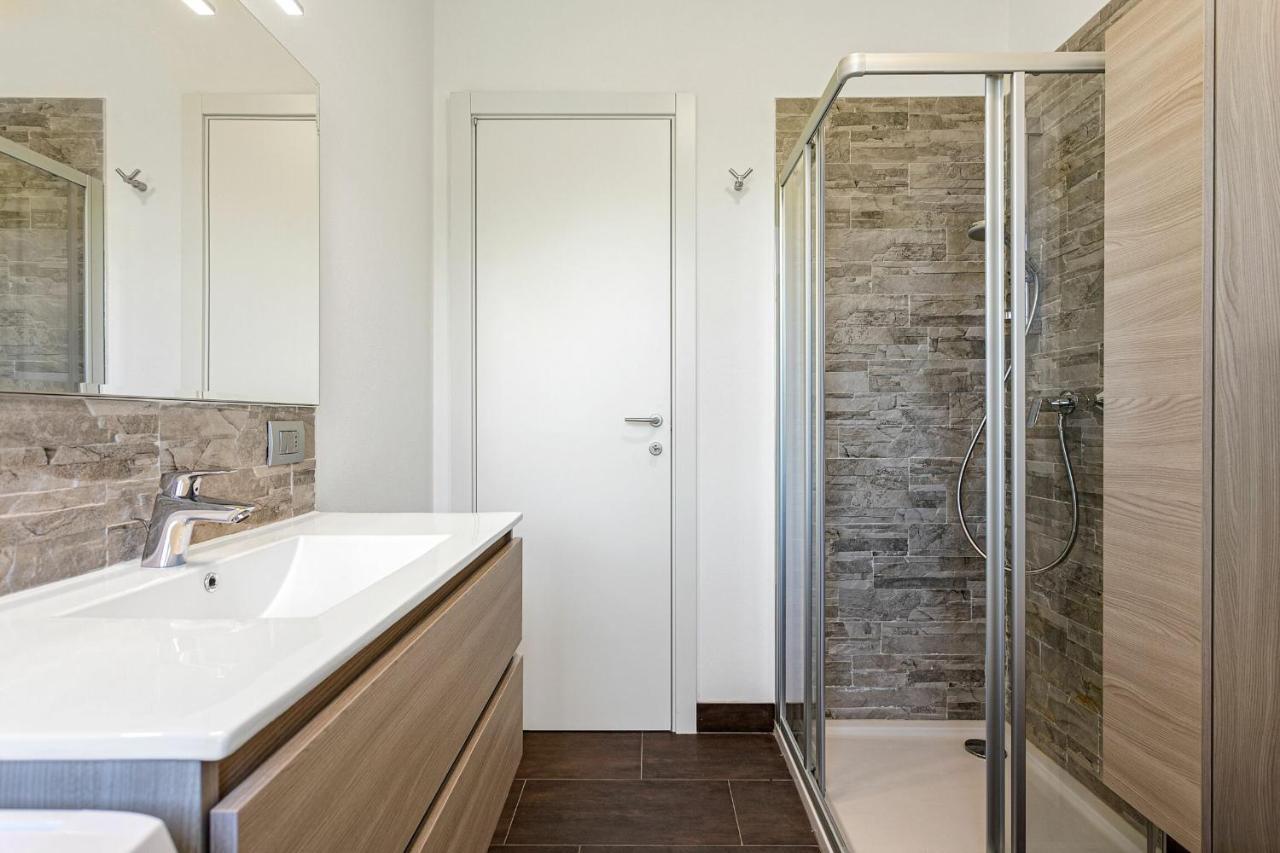 Cremia Suits By Halldis Exteriör bild